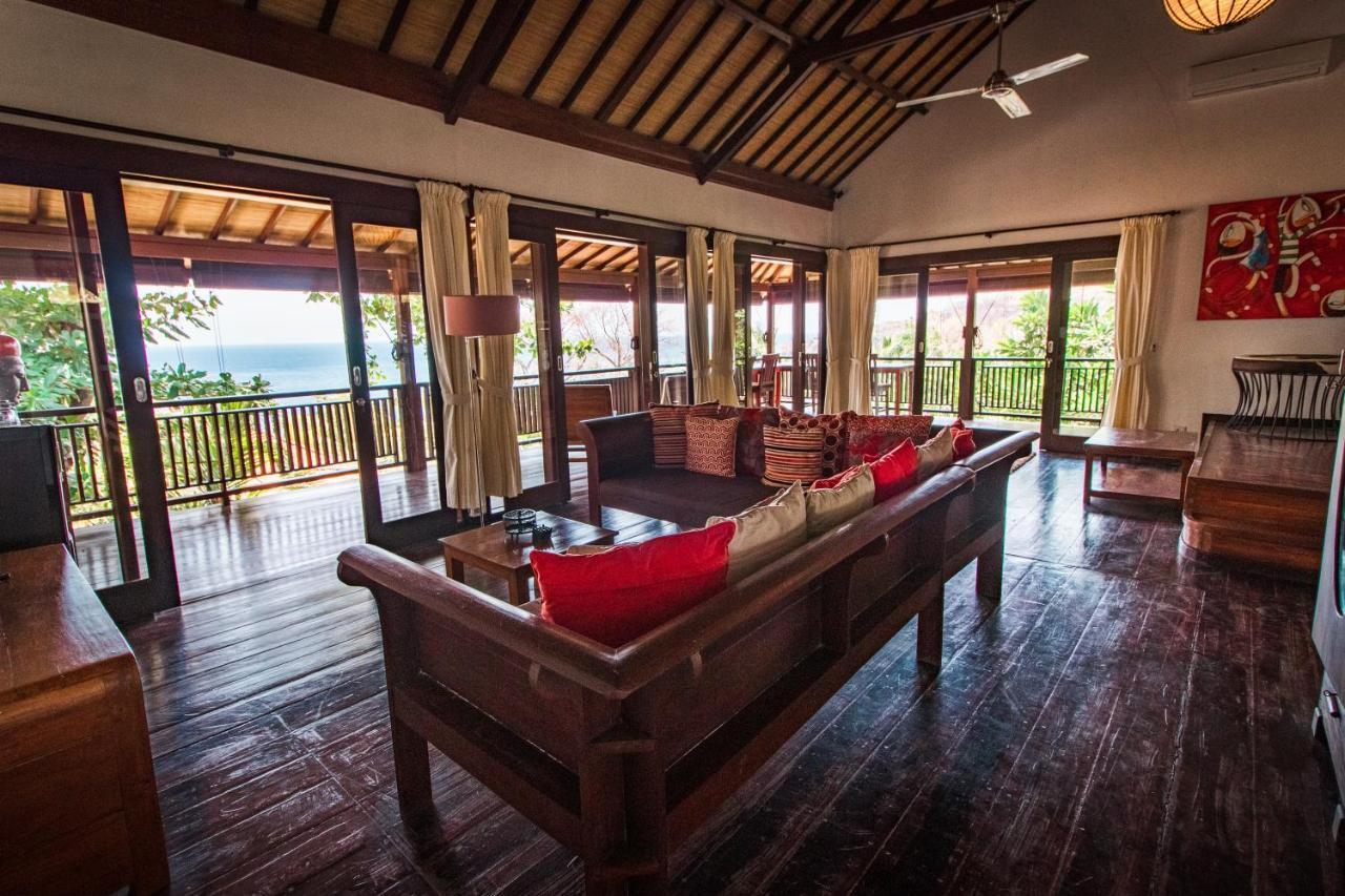Villa Bukit Malas アメッド エクステリア 写真