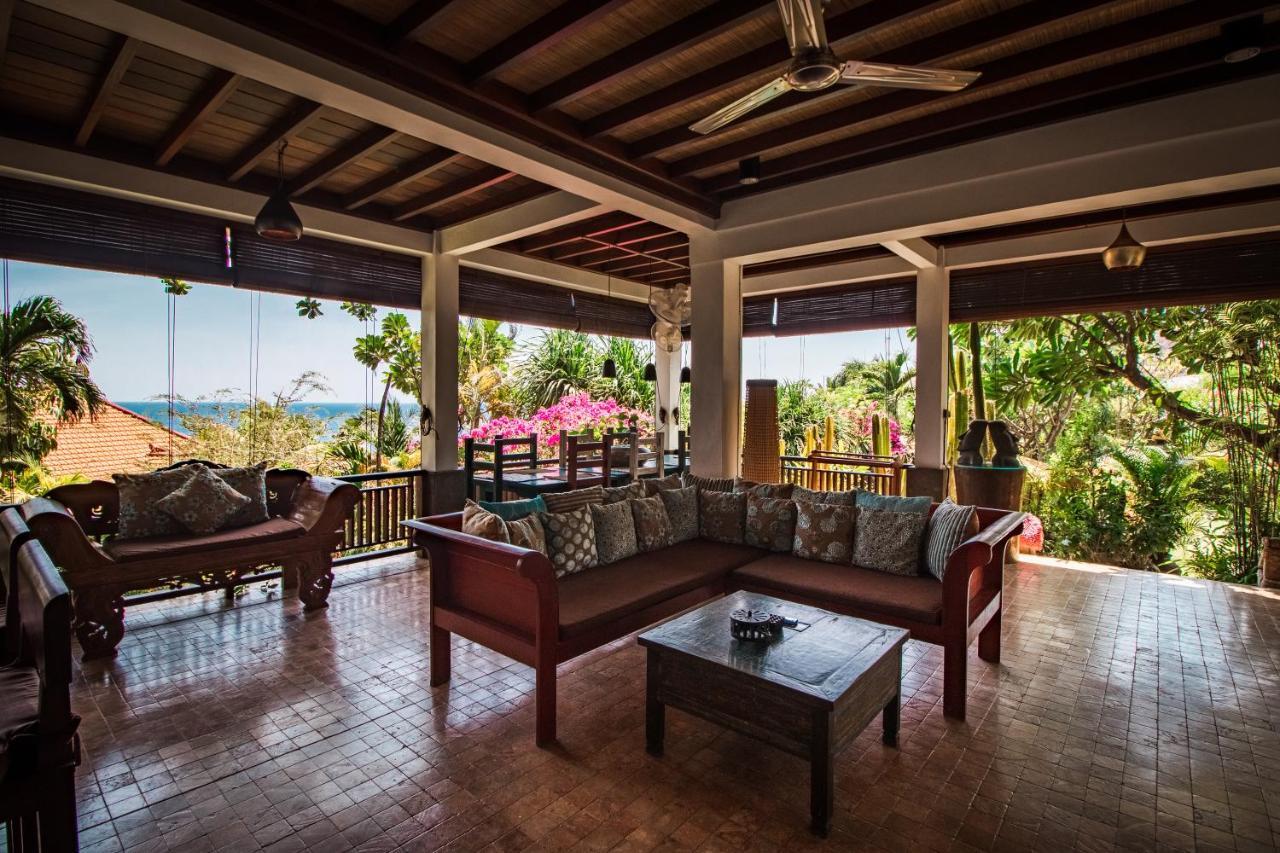 Villa Bukit Malas アメッド エクステリア 写真