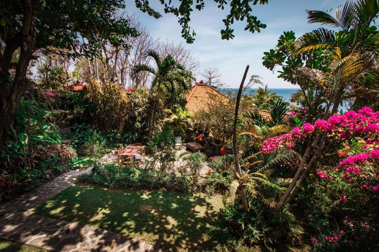Villa Bukit Malas アメッド エクステリア 写真